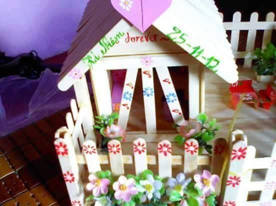 miniatur rumah  dari  stik  es  krim  Jatik com